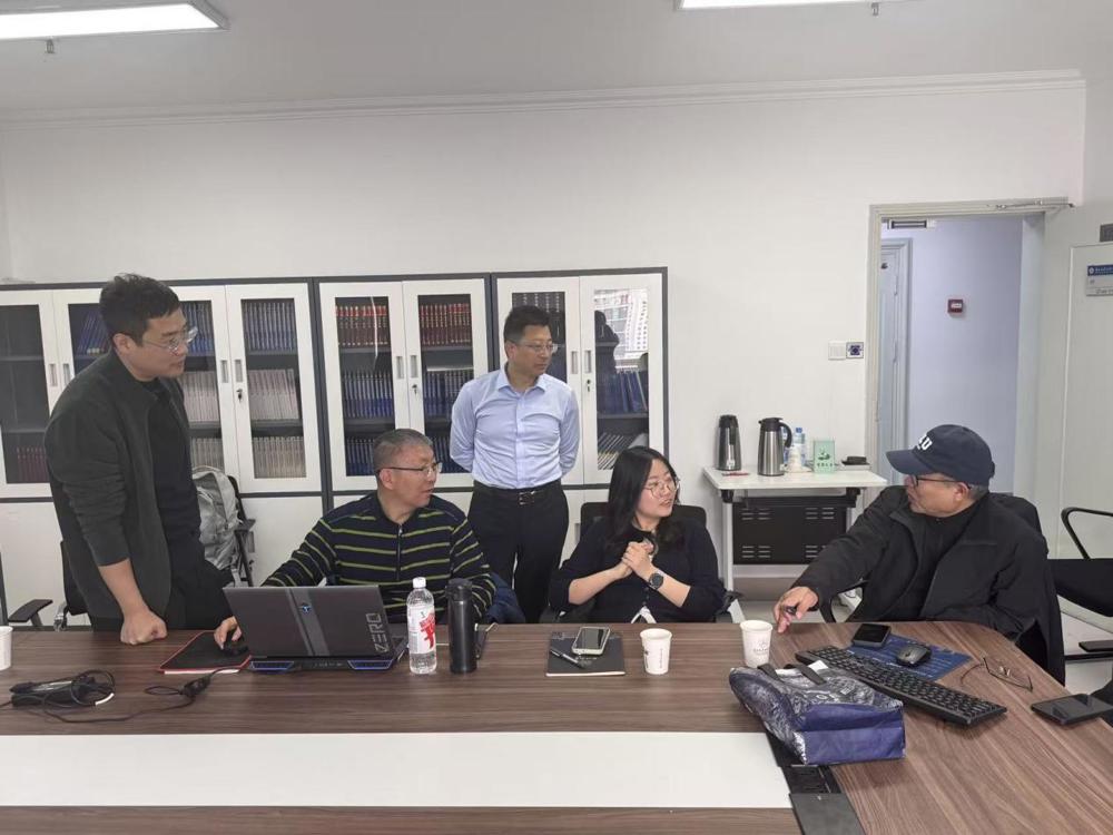 f047f81869ff3704964b8f2ce2e581dd