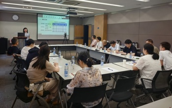 管理学院举行MPA教师交流座谈会